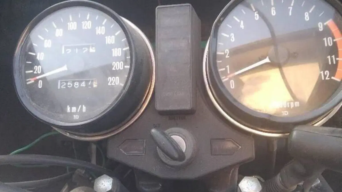 Kawasaki   (4)