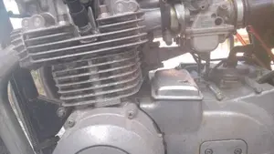Kawasaki   (8)