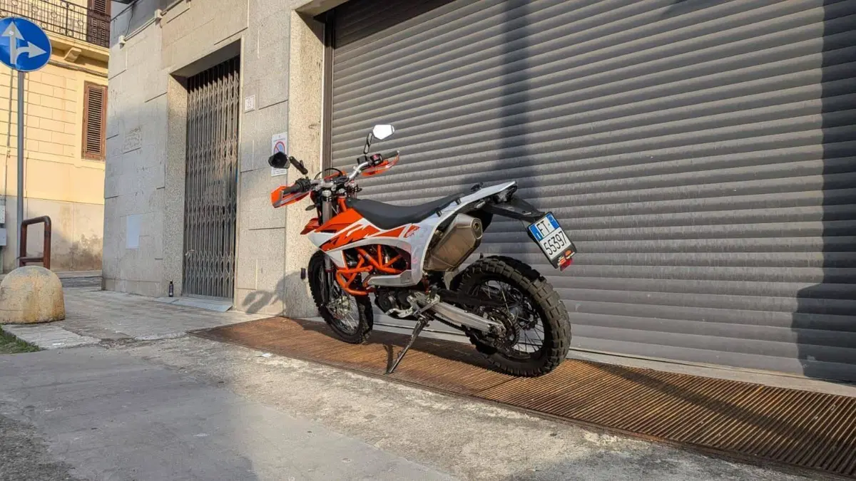 KTM 690 Enduro R (2026 - 27)  (6)