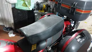 Kawasaki   (11)