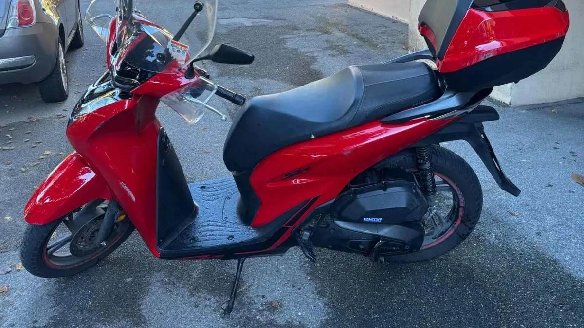 Honda SH 125i Sport (2022 - 23)  (3)