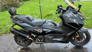 Yamaha T-Max 560 Tech Max (2022 - 24)  (5)