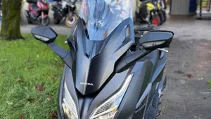 Honda Forza 125 (2022)  (3)