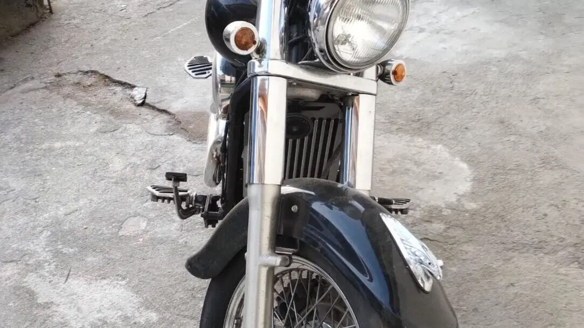Kawasaki   (6)