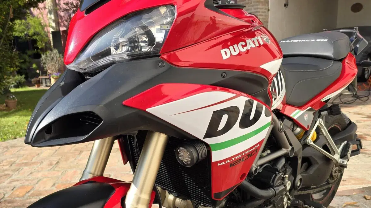 Ducati Multistrada 1200 ABS (2010 - 12)  (8)