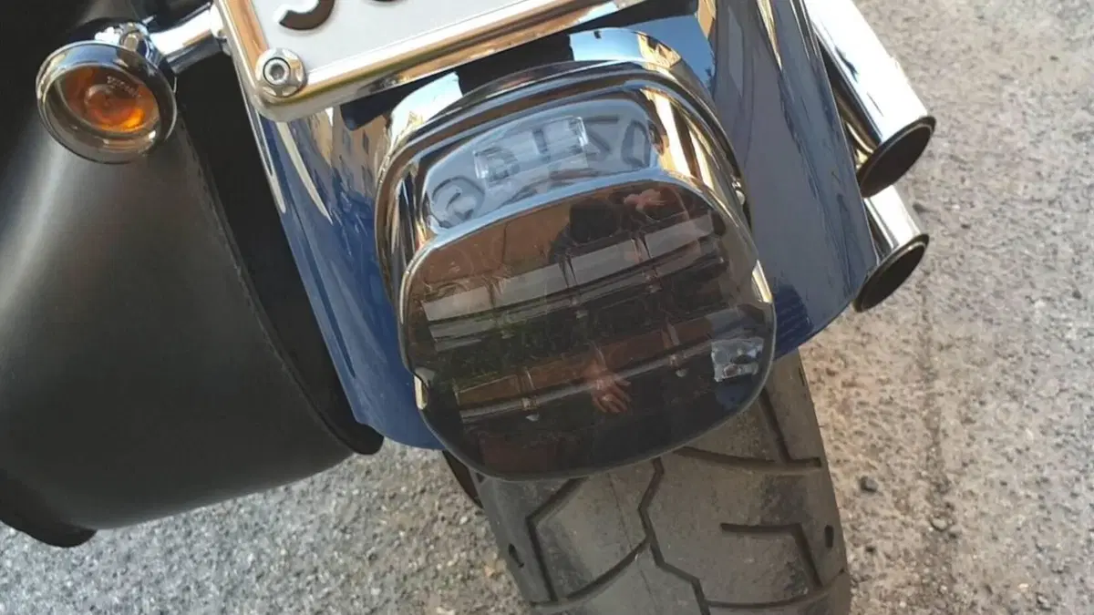 Harley-Davidson 107 Low Rider (2018 - 20) - FXLR  (20)