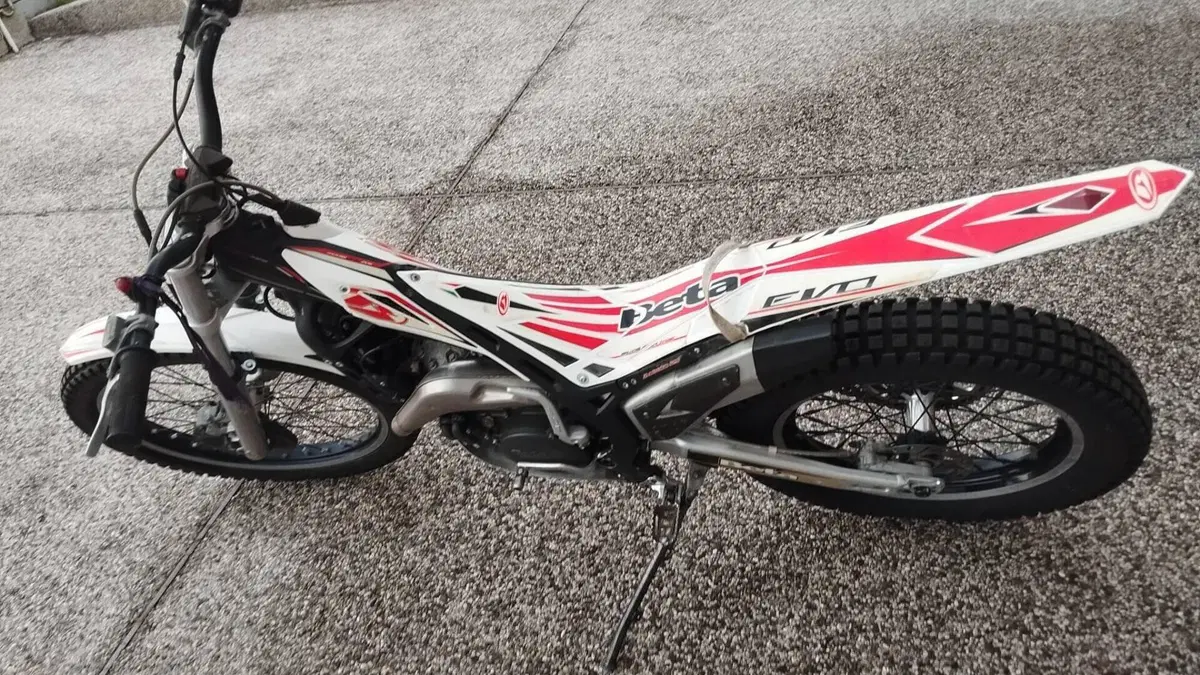 Betamotor Evo 125 2t (2010 - 11) 