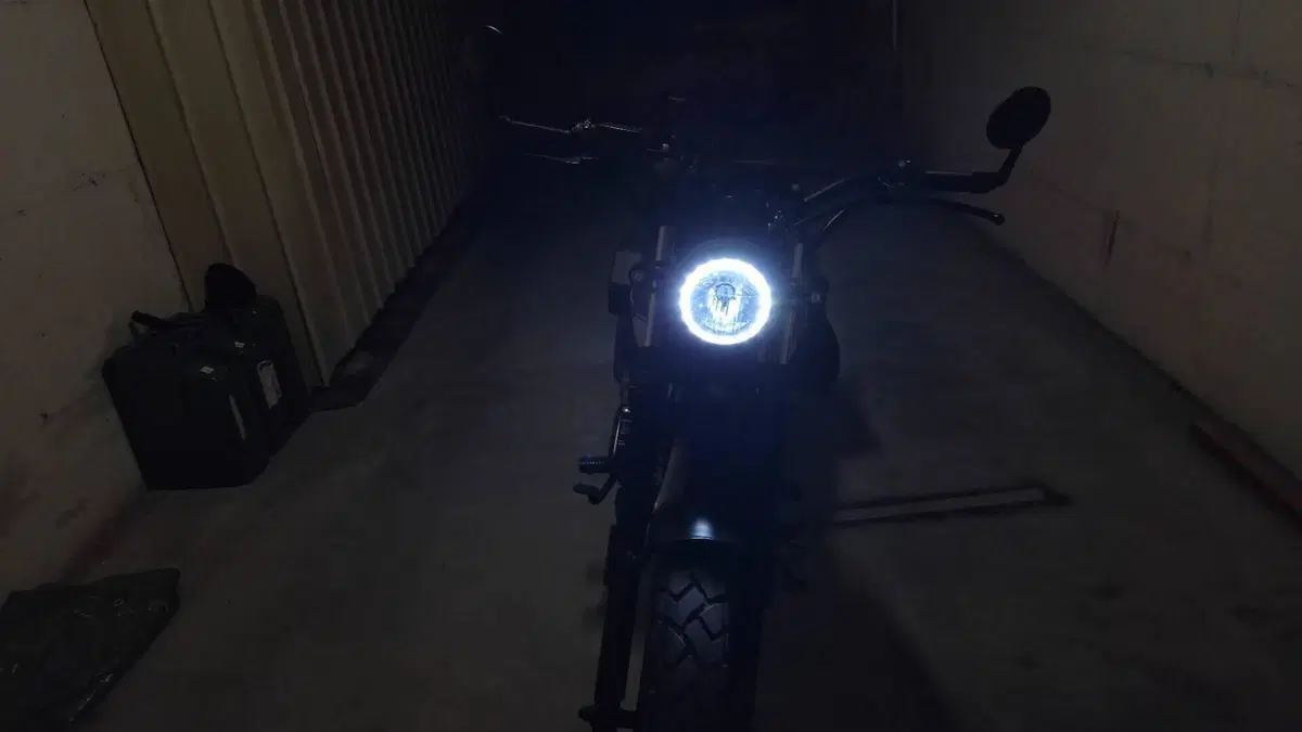 Brixton Motorcycles BX 125 Cafè Racer (2017 - 19)  (2)