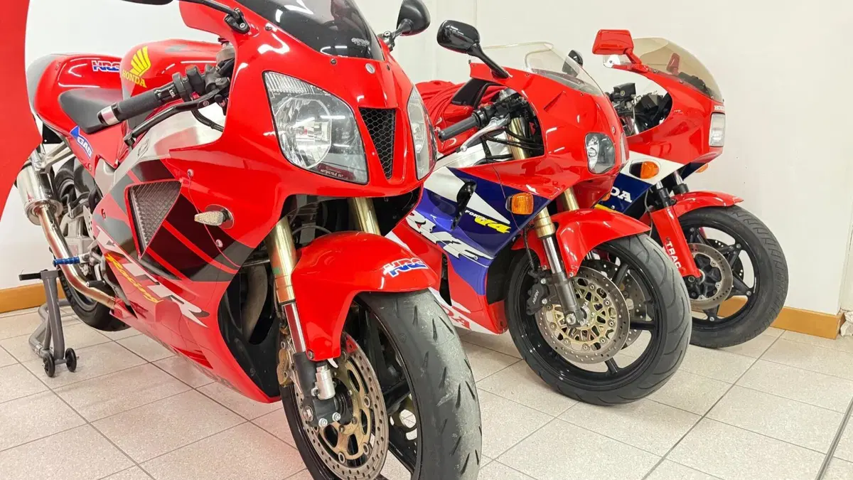 Honda VTR 1000 SP-1 (2000 - 01)  (5)