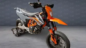 KTM 690 SMC R (2021 - 22)  (5)