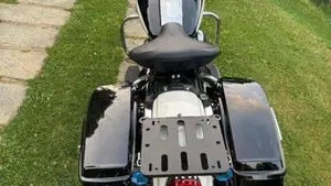 Harley-Davidson 1690 Road King (2013 - 16) - FLHR  (3)