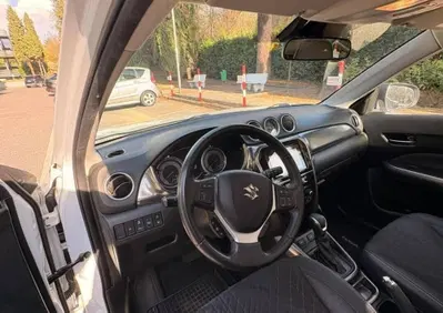 Suzuki Vitara 1.5 140V Hybrid A/T Starview (7)
