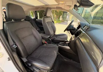 Suzuki Vitara 1.5 140V Hybrid A/T Starview (8)