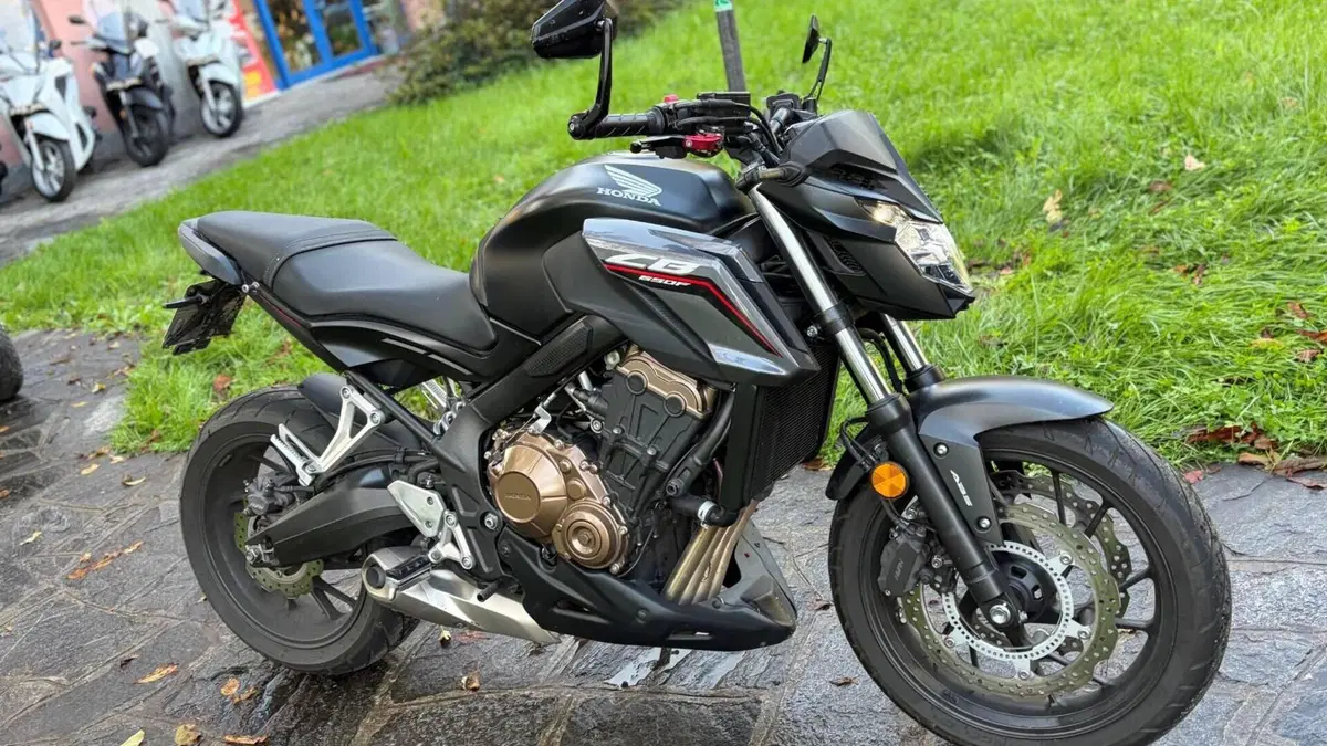 Honda CB 650 F (2017 - 18)  (4)