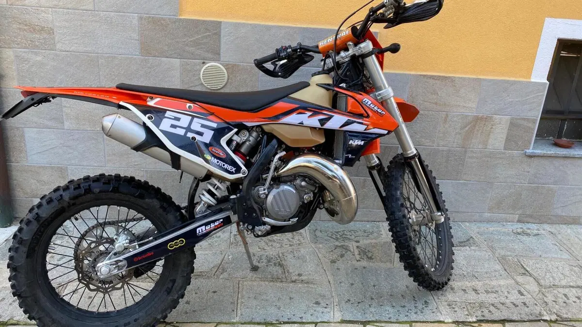 KTM 125 XC-W (2018)  (2)