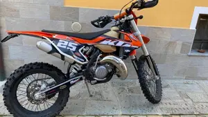 KTM 125 XC-W (2018)  (2)
