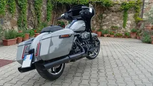 Harley-Davidson Street Glide (2024 - 26)  (4)