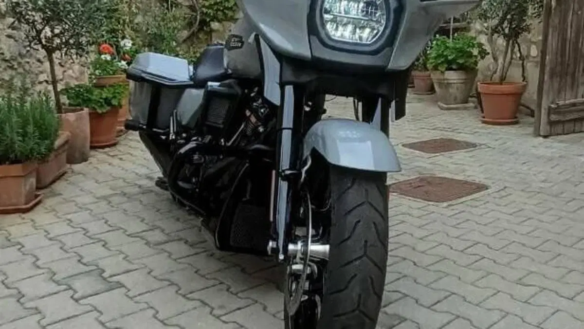 Harley-Davidson Street Glide (2024 - 26)  (2)