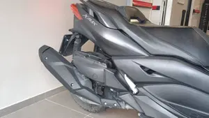 Yamaha X-Max 400 ABS (2017 - 20)  (2)
