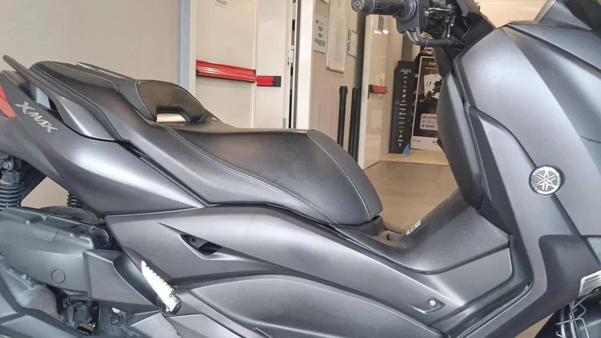 Yamaha X-Max 400 ABS (2017 - 20)  (4)