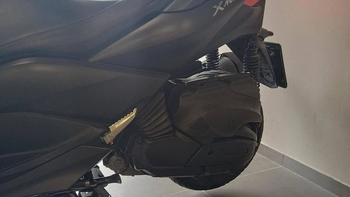 Yamaha X-Max 400 ABS (2017 - 20)  (10)