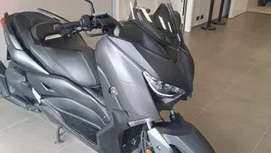 Yamaha X-Max 400 ABS (2017 - 20)  (16)