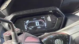Yamaha X-Max 300 Tech Max (2021 - 24)  (2)