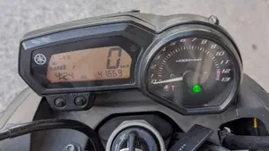 Yamaha XJ6 (2008 - 15)  (7)