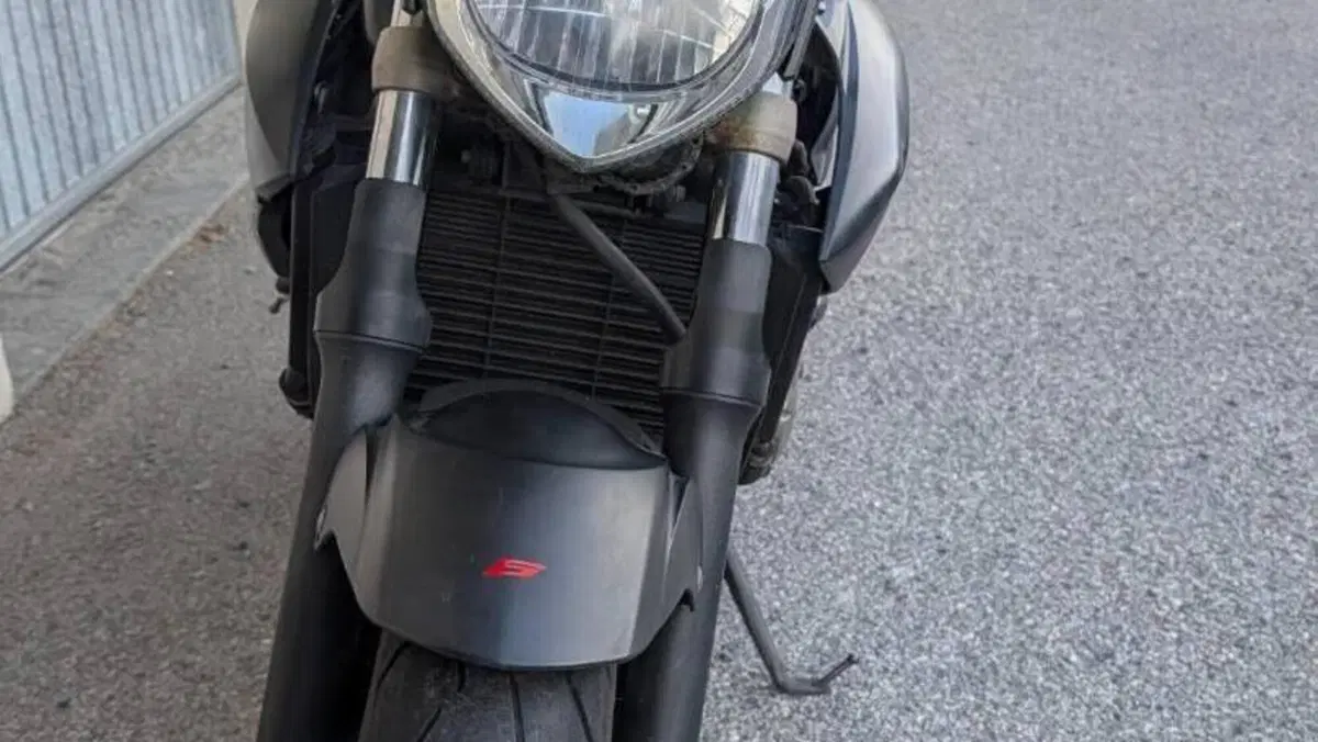 Yamaha XJ6 (2008 - 15)  (8)