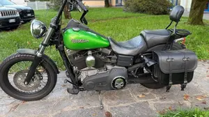 Harley-Davidson 1584 Street Bob (2008 - 15) - FXDB 