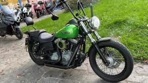 Harley-Davidson 1584 Street Bob (2008 - 15) - FXDB  (5)