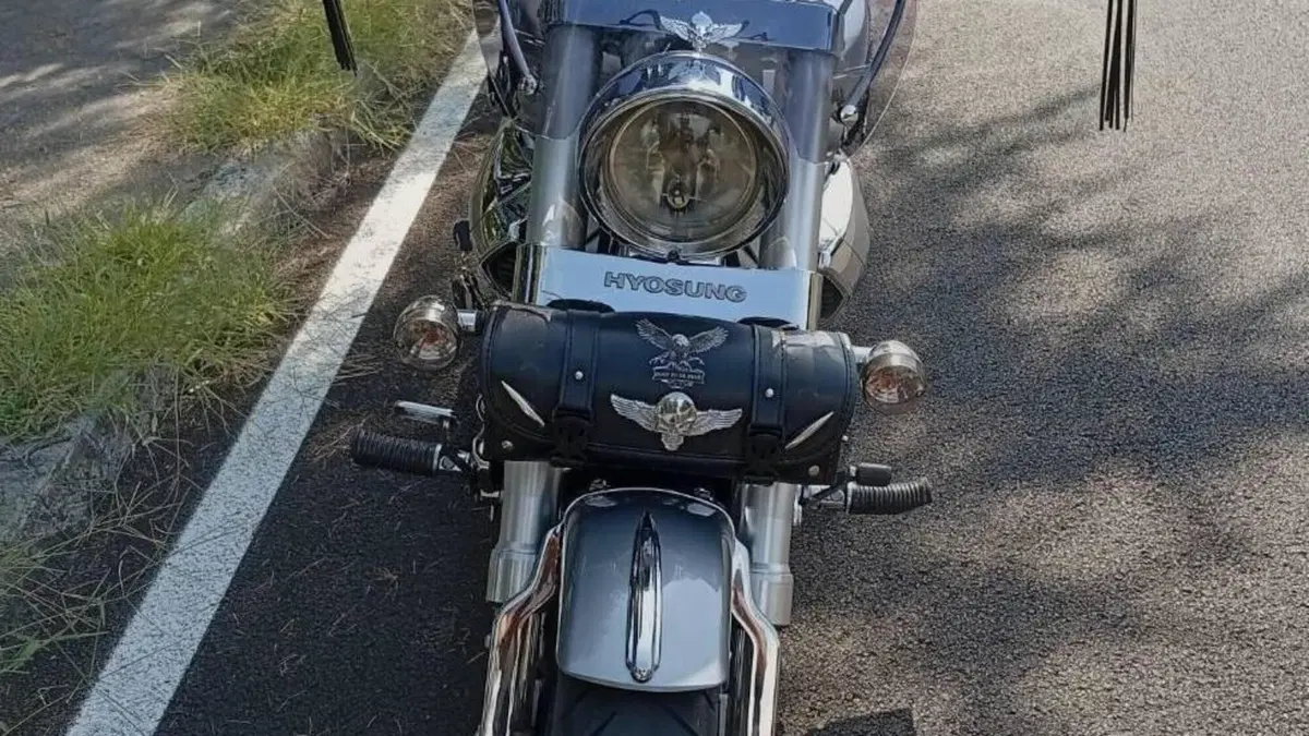 Hyosung Aquila 650 GV (2006 - 16)  (7)
