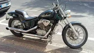 Honda Shadow VT 600C epoca