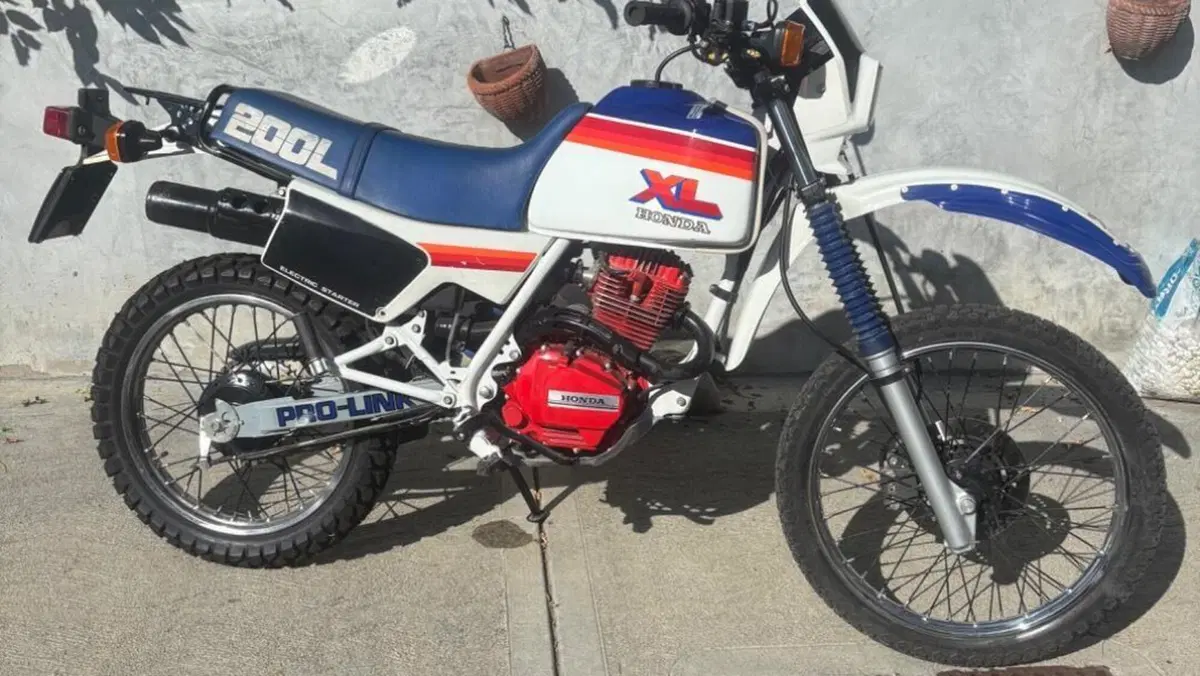 Honda   (2)