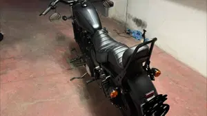 Harley-Davidson 883 Iron (2014 - 16) - XL 883N  (9)