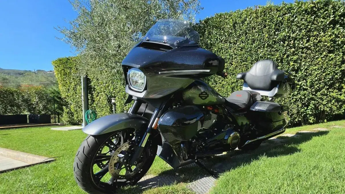 Harley-Davidson CVO Street Glide (2026)  (3)