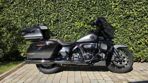 Harley-Davidson CVO Street Glide (2026)  (2)