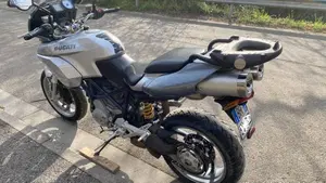 Ducati   (2)
