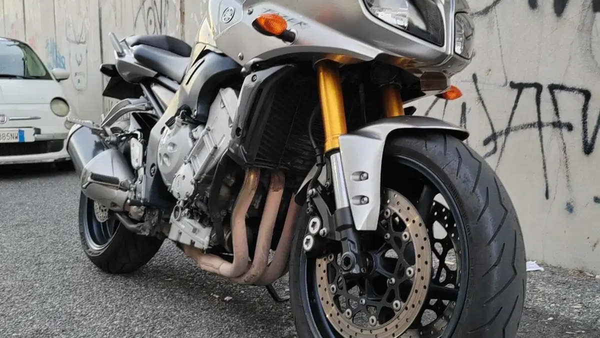 Yamaha FZ1 Fazer (2006 - 16)  (5)