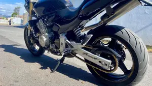 Honda Hornet 600 (2005 - 06)  (4)