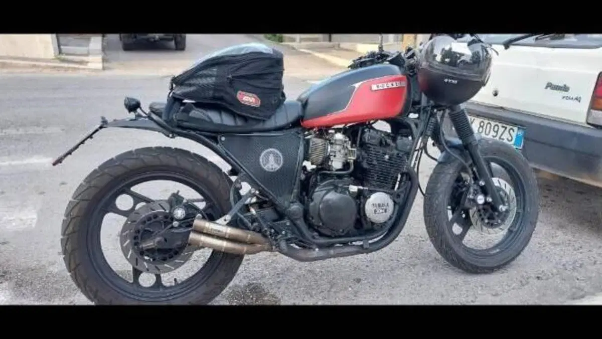Yamaha   (2)