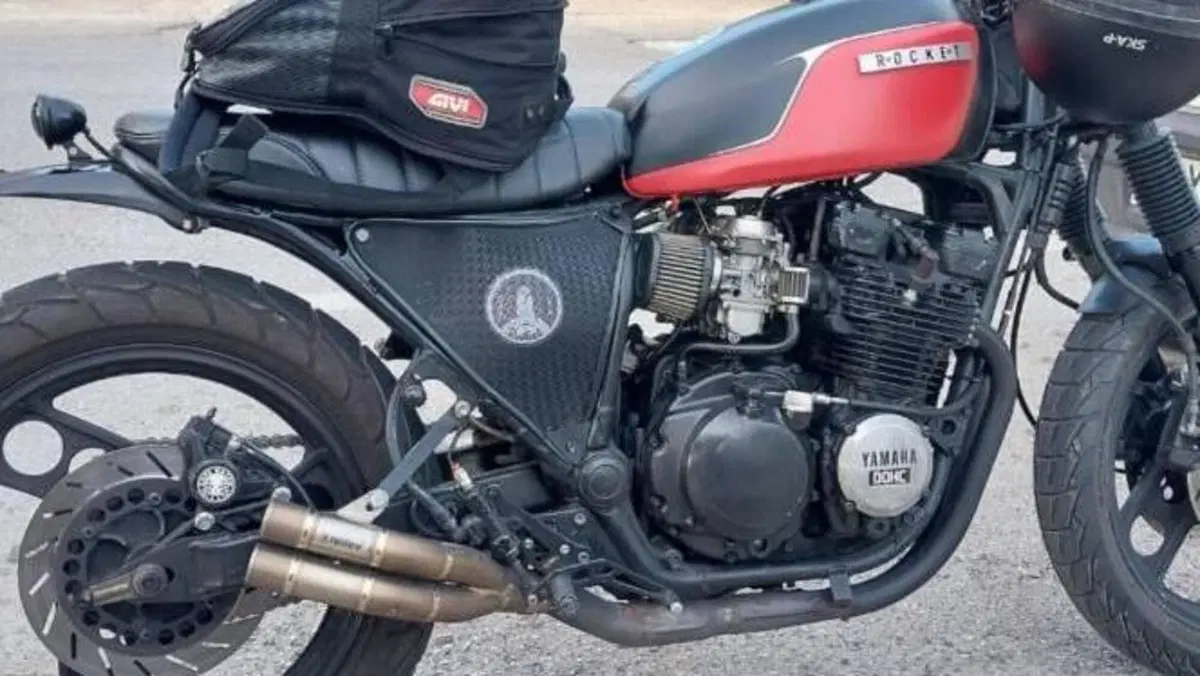 Yamaha   (7)