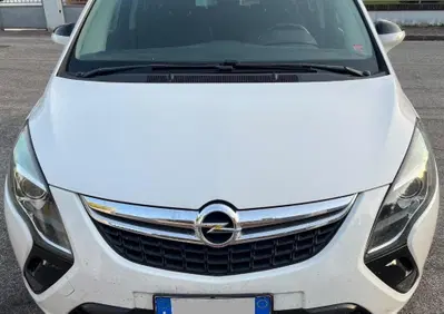 Opel Zafira Tourer 2.0 CDTi 130CV Cosmo (2)
