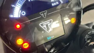 Triumph Speed Twin 900 (2025 - 26)  (5)