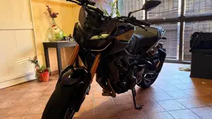 Yamaha MT-09 SP (2018 - 20)  (3)
