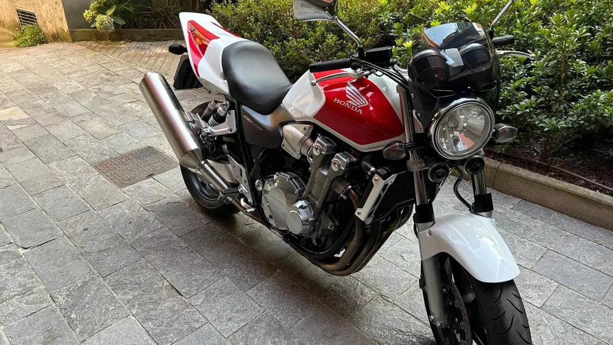 Honda   (9)