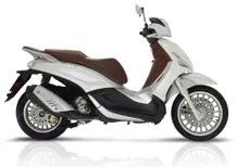 Piaggio Beverly: Euro 4, ABS e ASR di serie e nuovi colori
