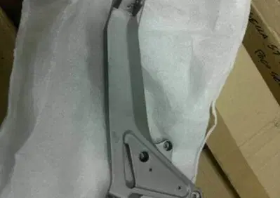 staffa pedana dx honda hornet 600 '98 cb600 f hornet - Annuncio 6050353