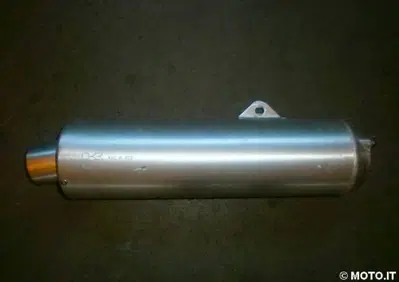 SCARICO Yamaha YAMAHA R1 - Annuncio 6144962