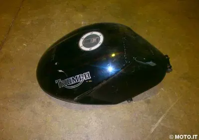 serbatoio Triumph triumph speed triple 1050 - Annuncio 6144961